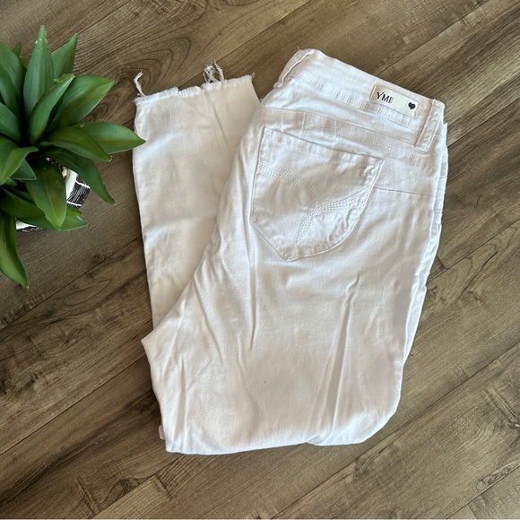 Wanna betta butt YMI white raw hem denim jeans Size 18 - Picture 2 of 11